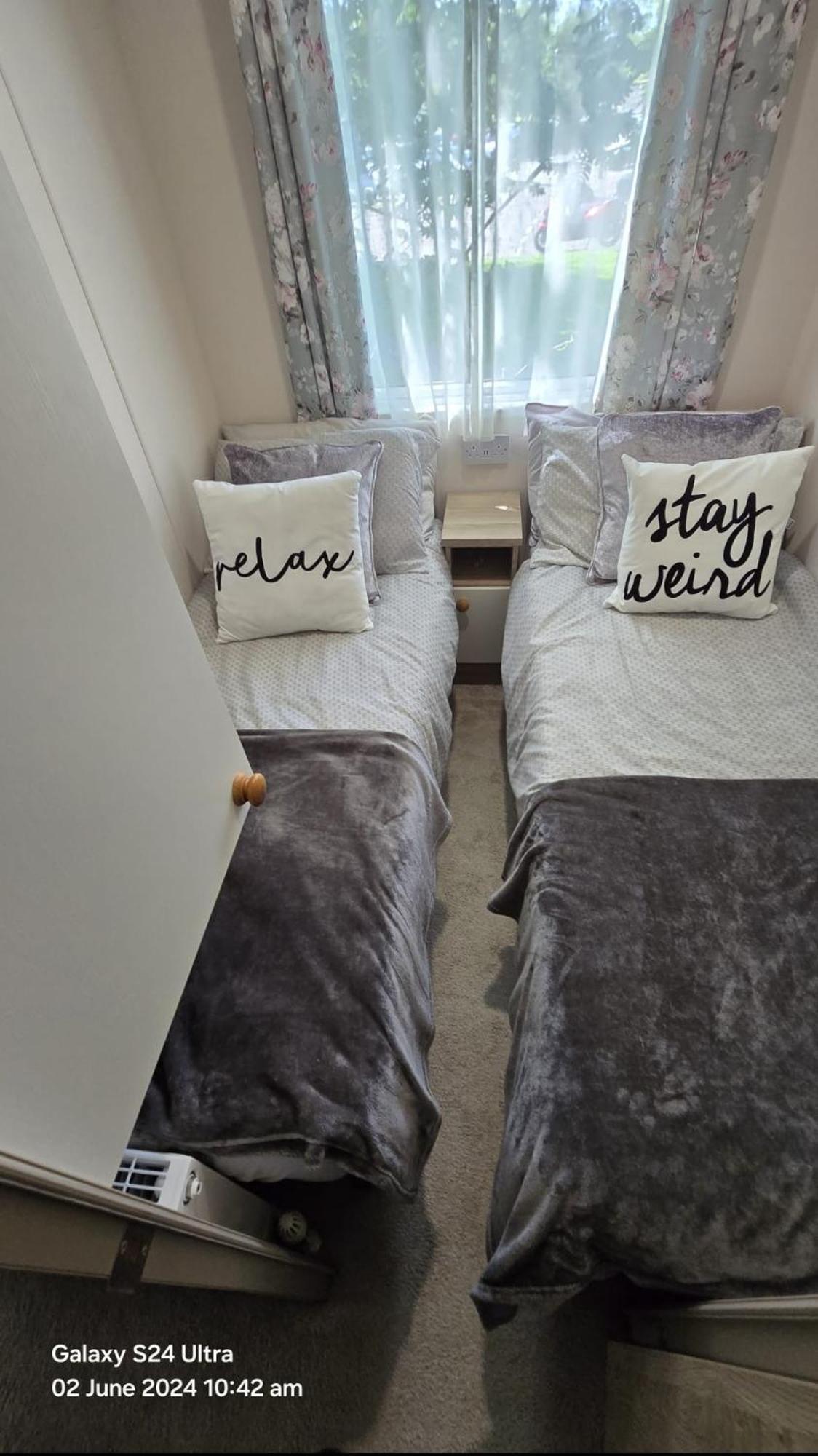 Luxury Lakeside Caravan With Hottub And Private Fishing Peg, Tattershall Lakes Kültér fotó