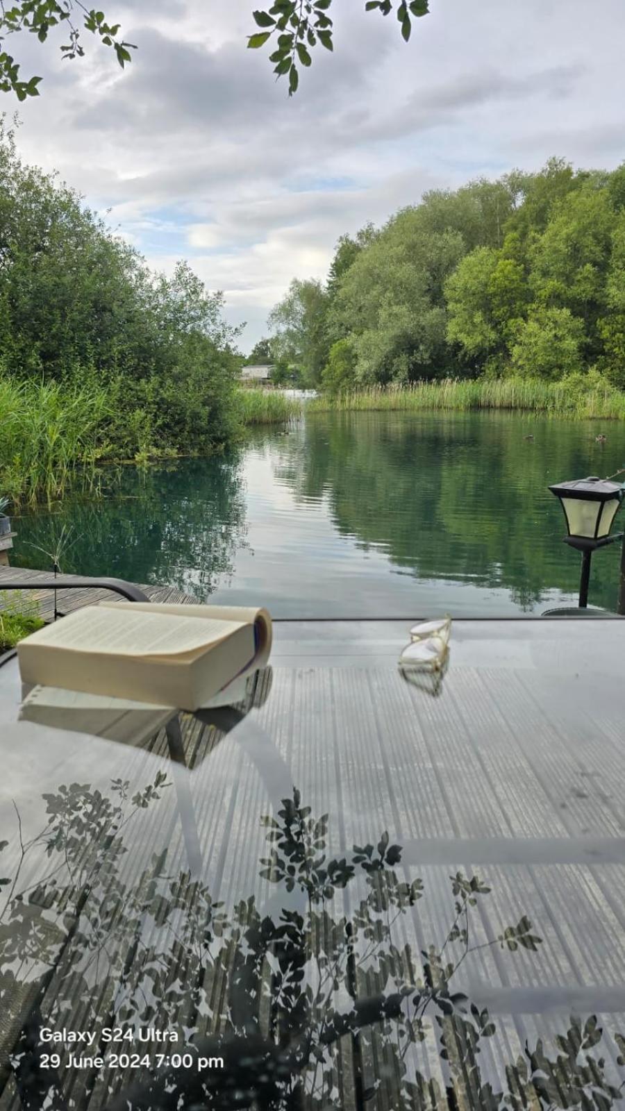Luxury Lakeside Caravan With Hottub And Private Fishing Peg, Tattershall Lakes Kültér fotó